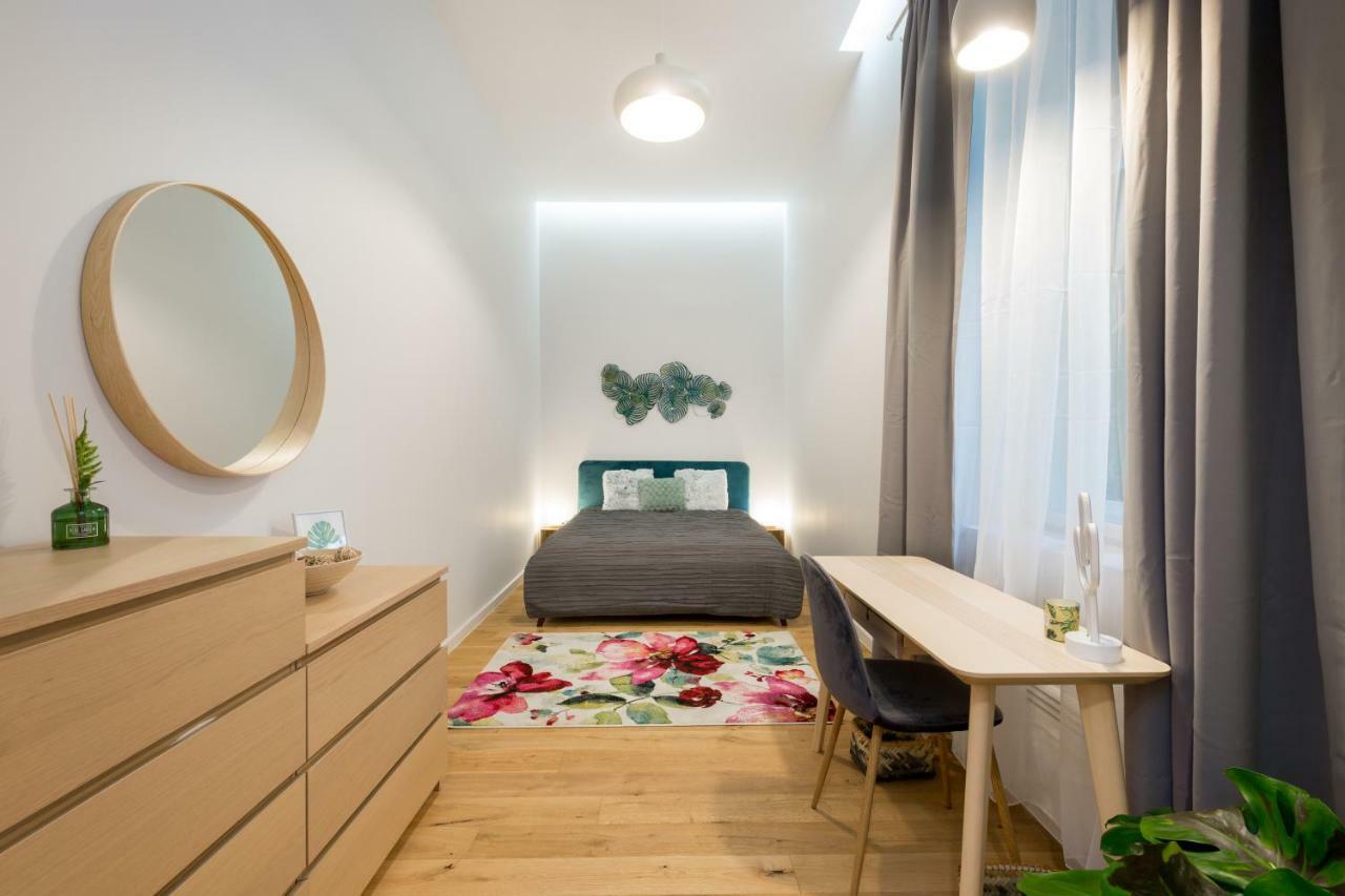 Designer Dream Home In The Center W 2Br/2Bath Budapest Exterior foto